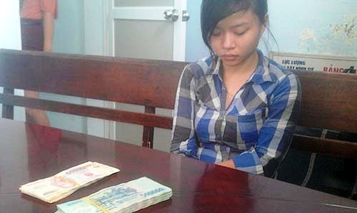 Nữ kế toán trộm tiền công ty, vờ chữa u não cho người yêu cũ