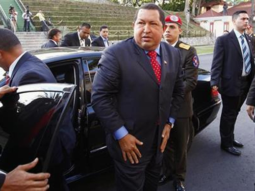 Ông Chavez ở “ngưỡng cửa tử thần”?