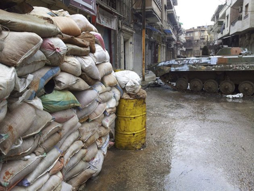 Mỹ, Pháp, Anh âm thầm nhúng tay vào Syria