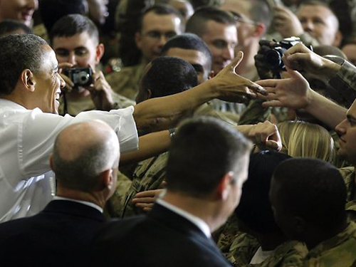 TT Obama bất ngờ thăm Afghanistan giữa đêm