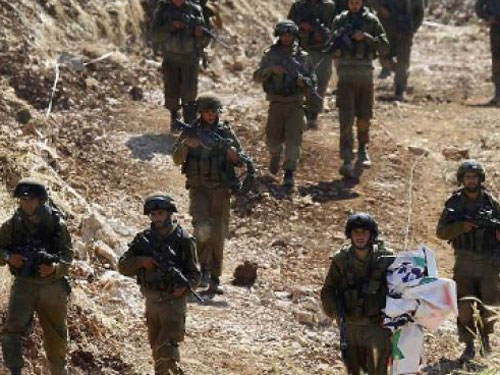 Israel tăng cường phòng thủ dọc biên giới Syria