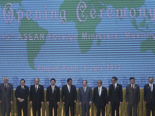 ASEAN đạt thỏa thuận quy tắc ứng xử biển Đông