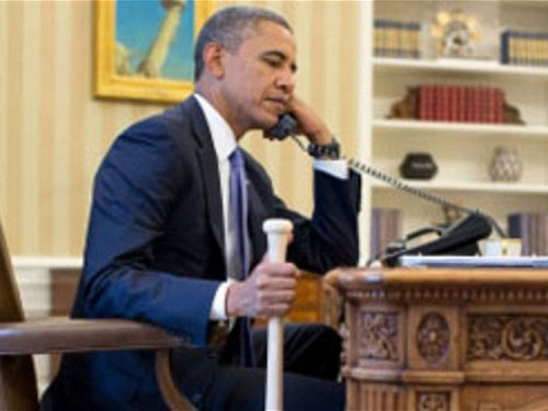 Gậy bóng chày của ông Obama gây xôn xao