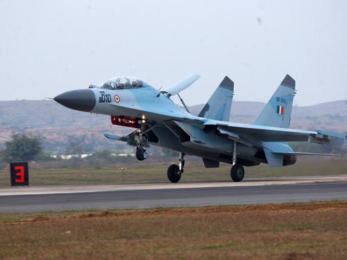 Ông Putin thăm Ấn Độ, chú ý hợp đồng vũ khí 7,5 tỉ USD