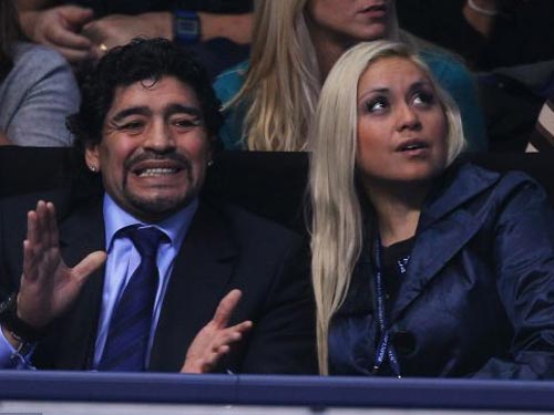 Maradona lần thứ năm lên chức cha