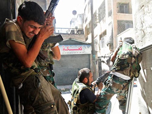 Giao tranh ở Syria, 150 người chết