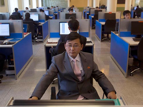 Anonymous “bó tay” với Triều Tiên?