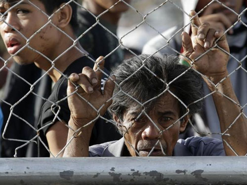 Tổng thống Philippines: 2.000 - 2.500 người chết vì bão Haiyan