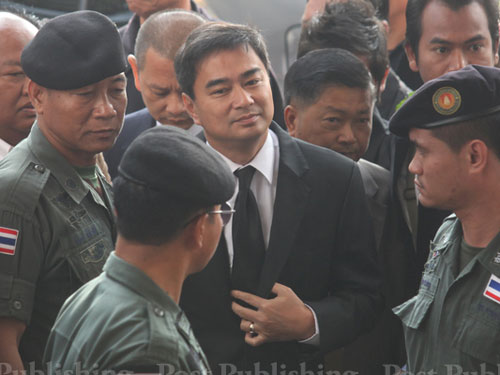 Thái Lan: Truy tố cựu Thủ tướng Abhisit tội giết người