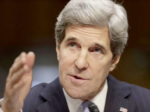 Ông John Kerry được khen trong phiên điều trần