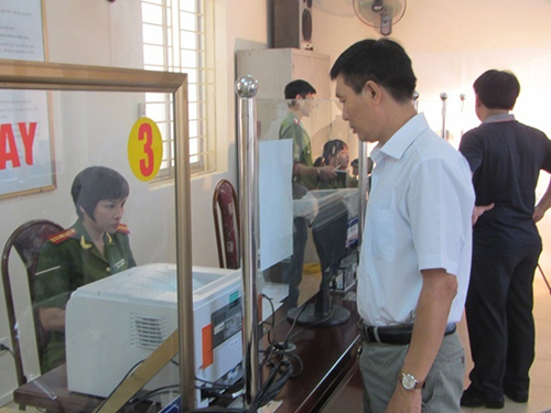 Hai bộ “giành” cấp mã số công dân
