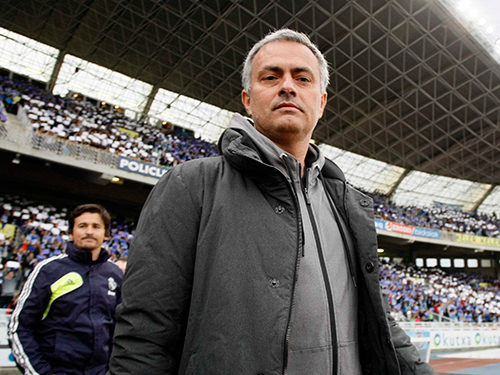 Ai khóc đêm chia tay Mourinho?