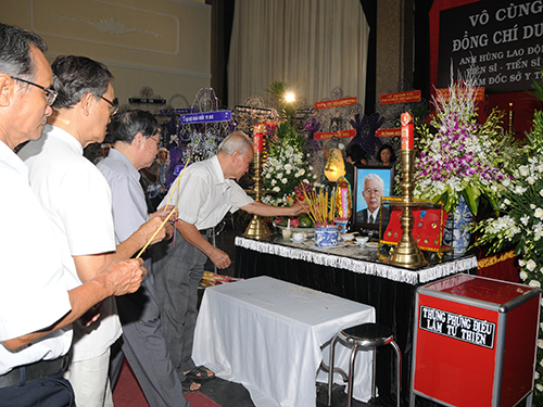 Nhớ nụ cười hồn hậu