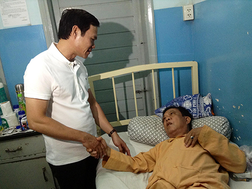 Nhạc sĩ Vinh Sử được phẫu thuật thành công