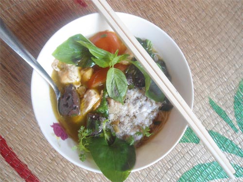 Nóng lòng bưng bát bún riêu