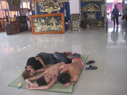 Nhếch nhác Hội chợ Thương mại Hà Tĩnh 2012