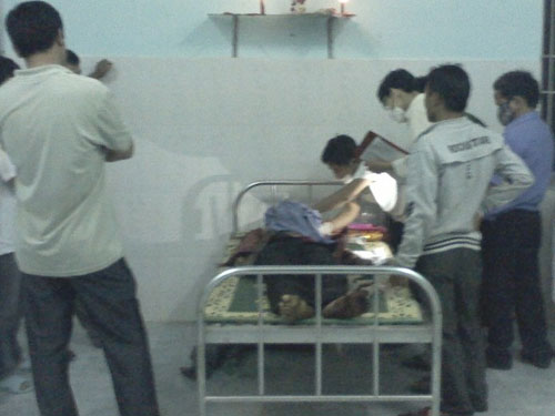 Phó công an xã chém chết người