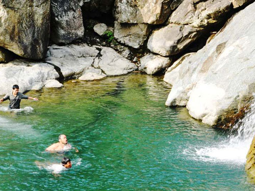 Thác Cà Đú: Điểm đến thú vị mùa hè