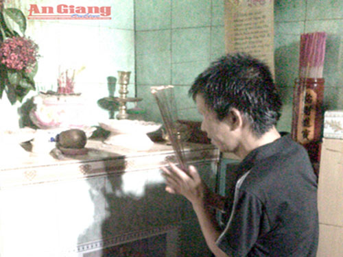 Thầy bói mù và chiêu giải hạn dị thường