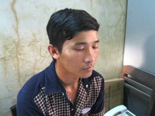 Côn đồ tấn công trưởng công an xã tại cơ quan