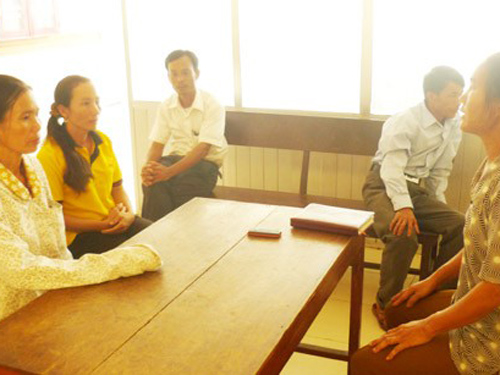 Trẻ sơ sinh tử vong, gia đình bao vây bệnh viện