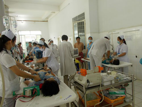 Hai trẻ chết đuối dưới hầm đất