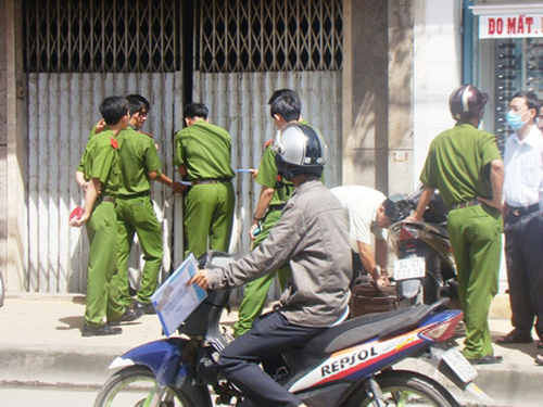 Phát hiện xác chết đã bốc mùi