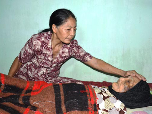 Nhặt được 8 chỉ vàng, tìm người trả lại