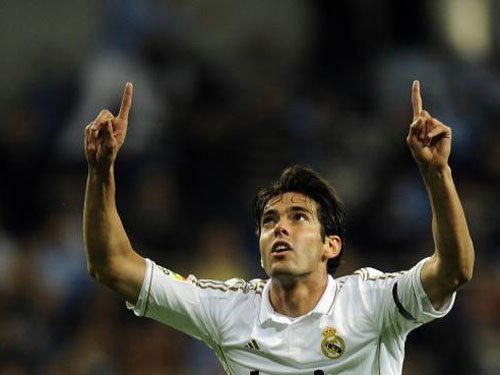 Kaka chia tay Real Madrid