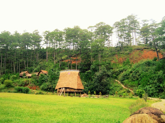 Làng Cù Lần - điểm dừng chân lý tưởng
