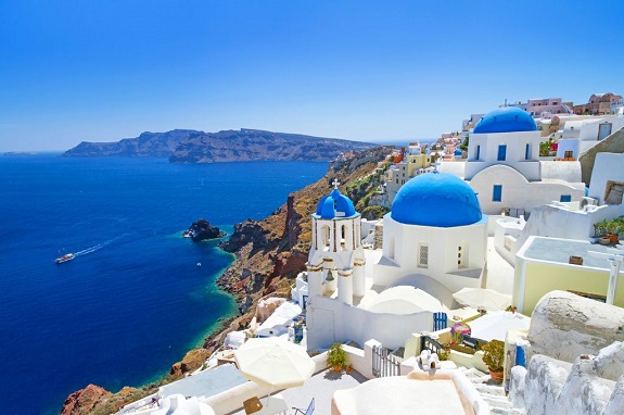 Trong thế giới độc nhất vô nhị của Santorini