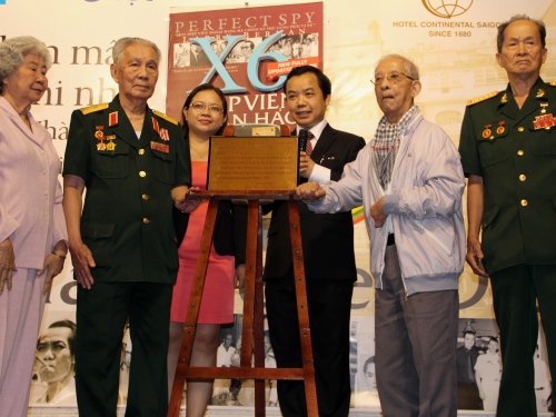 Gắn biển tưởng niệm tướng tình báo Phạm Xuân Ẩn