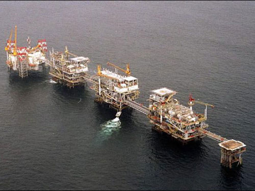 Những ông chủ Trung Quốc ở châu Phi: Ván bài dầu khí Angola