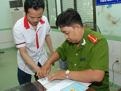 Đòi bỏ hơn 70 triệu tàng thư vân tay, một tài sản vô giá!