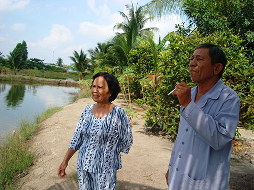 Ông Tư Lễ nuôi tôm