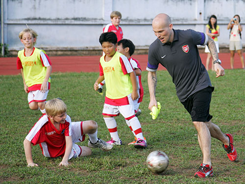 Ấn tượng với “đại sứ” Ljungberg