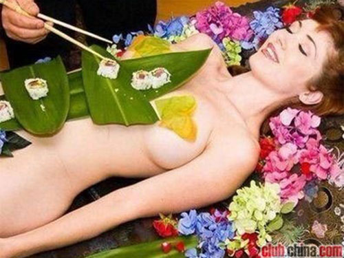 Quan tham Trung Quốc vung tiền thác loạn