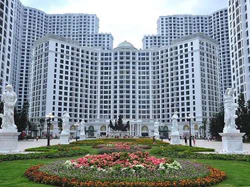 Royal City: Căn hộ tốt nhất Việt Nam 2013