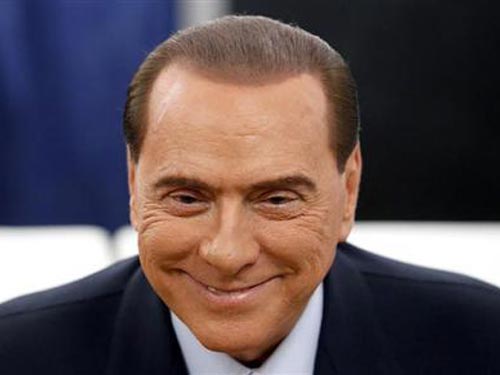 Ông Berlusconi “tổ chức mại dâm” tại nhà riêng