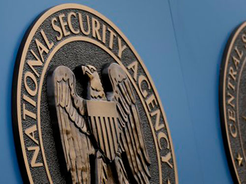 NSA theo dõi người Hồi giáo cực đoan xem web sex