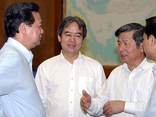 Đến từng doanh nghiệp gỡ khó