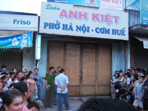 Chủ tiệm phở bị giết