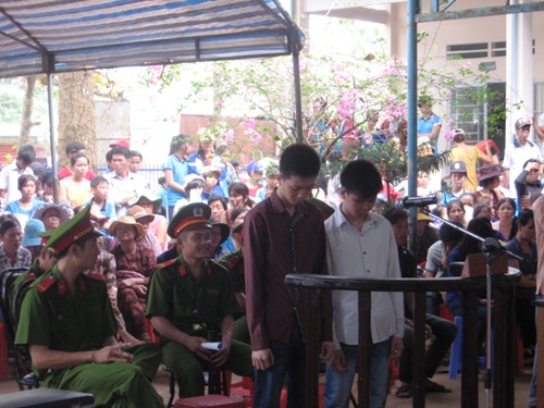 Đâm chết người bằng dao mới mua
