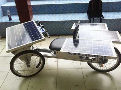 Xe chạy bằng năng lượng mặt trời