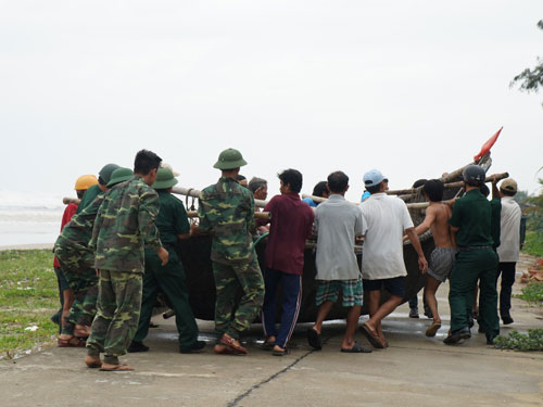 Miền Trung sơ tán dân
