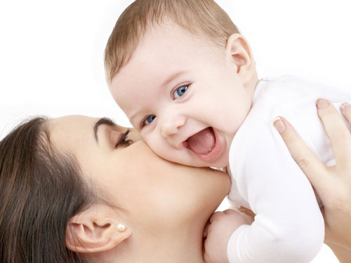 Phát hiện mới về phụ nữ sinh con muộn
