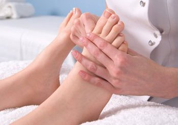 Ứng dụng tế bào gốc điều trị bàn chân đái tháo đường