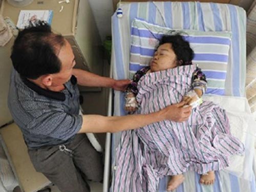 Diệu kỳ bà mẹ 70 cm sinh đôi