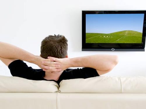 Xem TV nhiều, lượng tinh trùng giảm