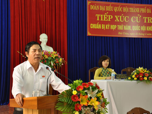 Ông Nguyễn Bá Thanh: Tui đi, Đà Nẵng như mất một “tiền đạo"